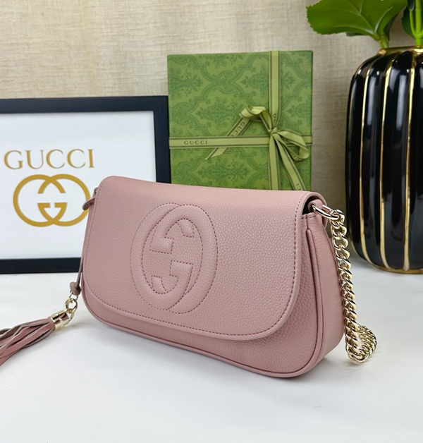 激安グッチバッグコピー側面デザイン